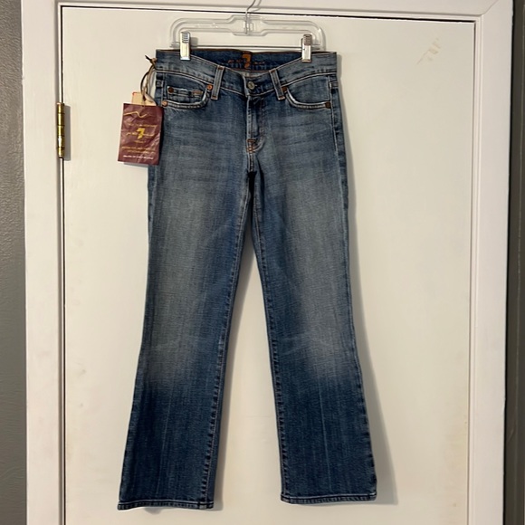 7 for all Mankind crop jeans - Picture 1 of 8